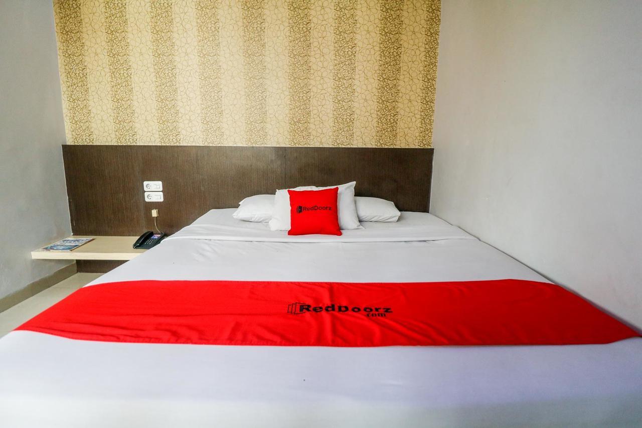 Reddoorz Plus Near Pasar Wisata Pekanbaru Zewnętrze zdjęcie