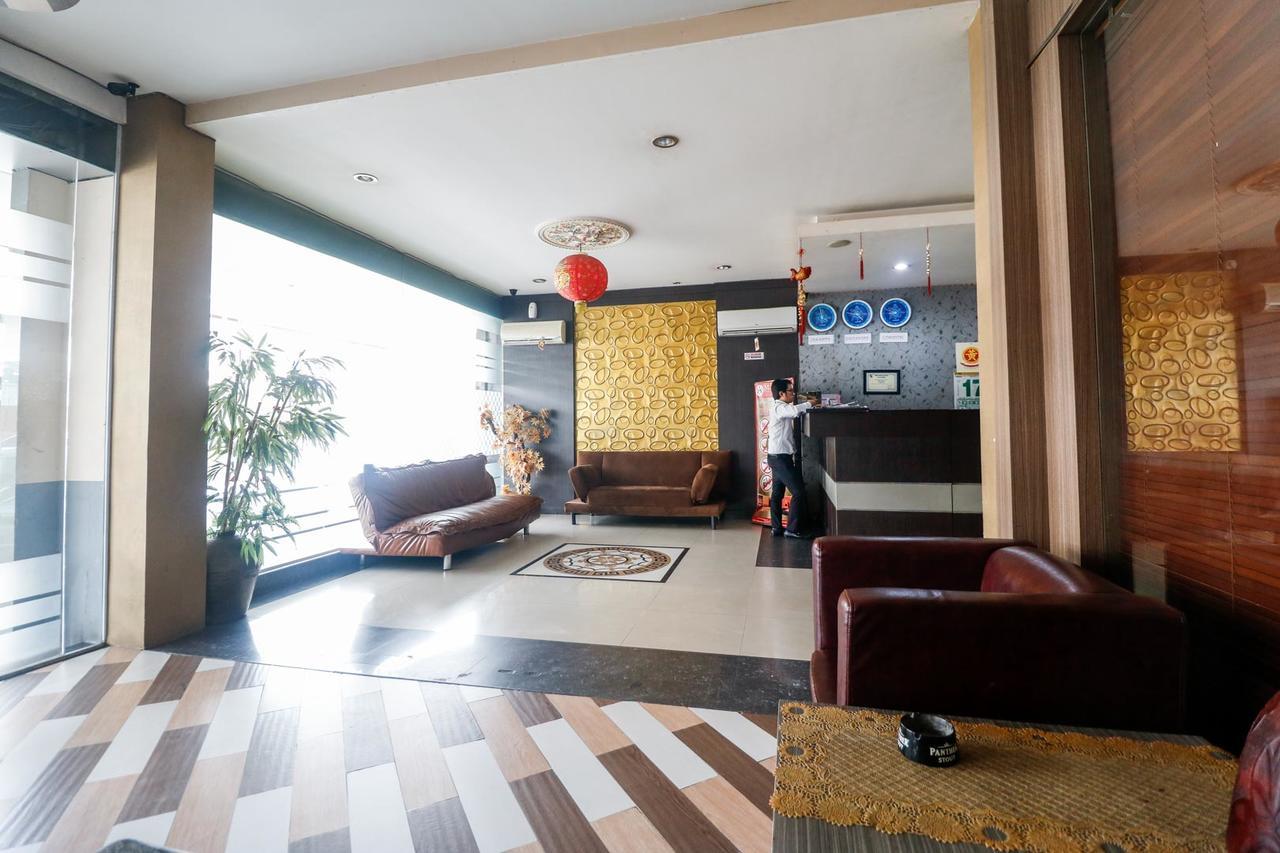 Reddoorz Plus Near Pasar Wisata Pekanbaru Zewnętrze zdjęcie